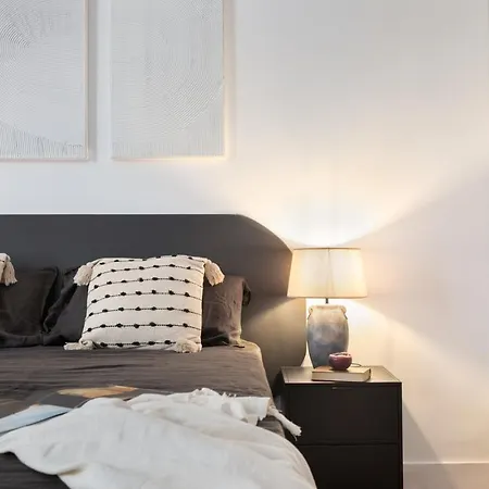 Giverny - 2 A Neuilly-sur-seine