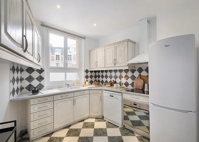 Giverny - 2 A Neuilly-sur-seine 아파트 *